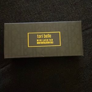 Tori Belle Mini Lash Fan